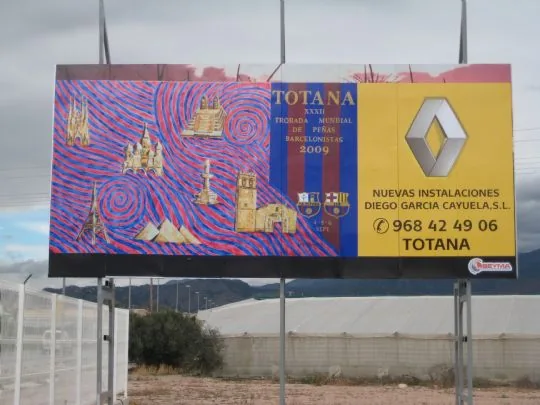 LA XXXII TROBADA MUNDIAL DE PEÑAS BARCELONISTAS YA SE ANUNCIA EN LOS CARTELES PUBLICITARIOS DEL MUNICIPIO DE TOTANA (MURCIA)