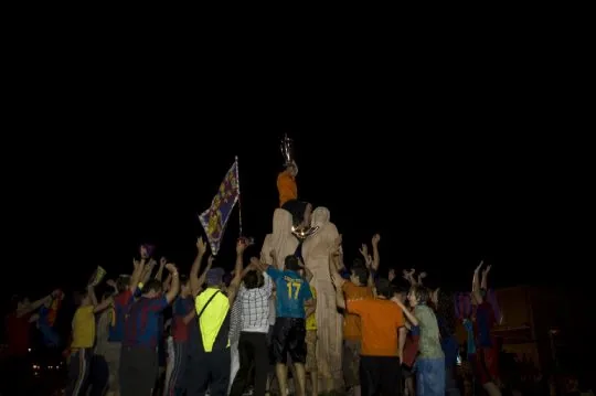 LA PEÑA BARCELONISTA DE TOTANA CELEBRA EL TRIPLETE EN LAS CALLES DE LA CIUDAD. — imagen 2