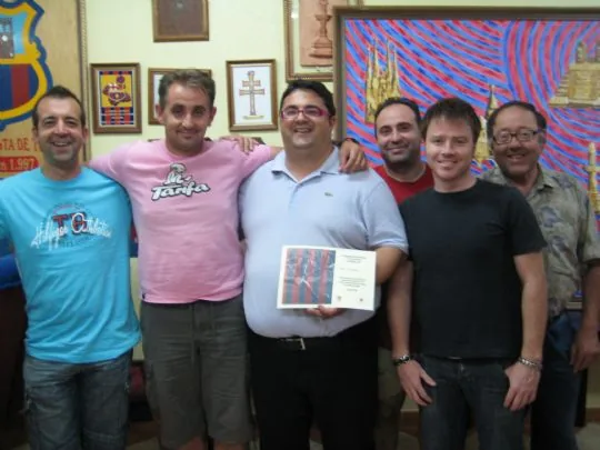 LA PB TOTANA COLABORA EN LA CAMPAÑA POPULAR PARA LA REALIZACION DE UNA ESCULTURA A LADISLAO KUBALA — imagen 2