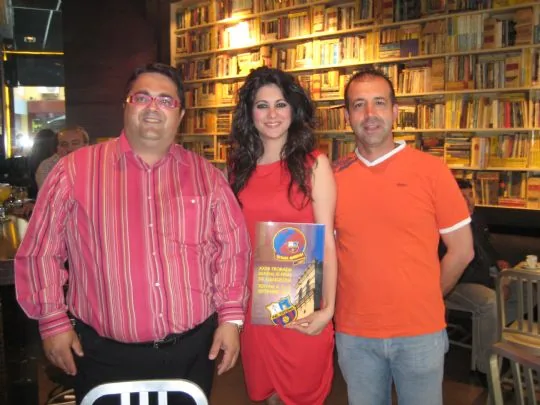 JULIO SALINAS, EXJUGADOR DEL FC BARCELONA, COPRESENTARA LA GALA EN LA XXXII TROBADA MUNDIAL DE PEÑAS — imagen 2