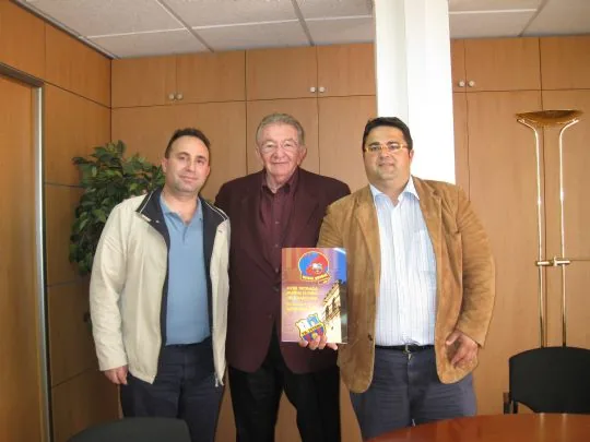 AGUSTIN MONTAL, EXPRESIDENTE DEL FC BARCELONA, PARTICIPARA EN LA XXXII TROBADA MUNDIAL DE PEÑAS DEL FC BARCELONA — imagen 2