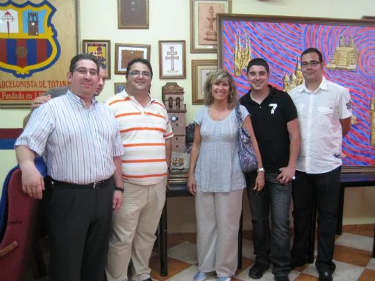 TECNICOS DEL DEPARTAMENTO DE PEÑAS Y MARKETING DEL FC BARCELONA VISITAN TOTANA