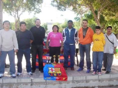LA PEÑA BARCELONISTA DE TOTANA CELEBRA ACTIVIDADES DEPORTIVAS CON LOS INMIGRANTES DEL MUNICIPIO — imagen 2