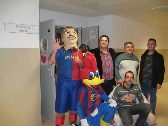 LA PB TOTANA REPARTIO REGALOS EN EL HOSPITAL VIRGEN DE LA ARRIXACA DE MURCIA — imagen 7