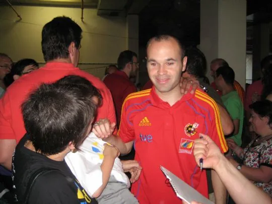 LA PB TOTANA APOYA A LA SELECCIÓN ESPAÑOLA — imagen 3