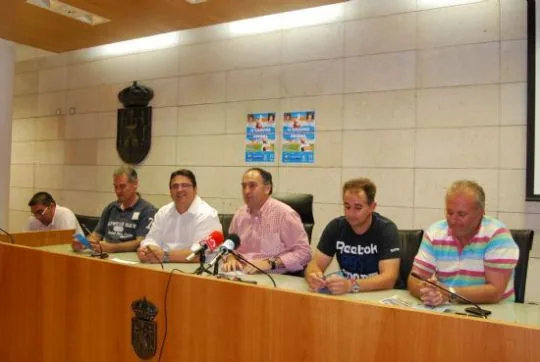 LA PB TOTANA ORGANIZA EL II CAMPUS DE FUTBOL CIUDAD DE TOTANA