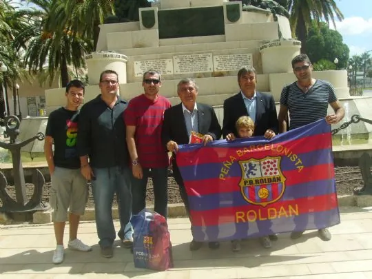 LA PB TOTANA APOYA AL BARÇA B