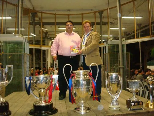 EL LIBRO PASION Y FERVOR BLAUGRANA, PRESENTE EN LA XXXIII TROBADA MUNDIAL DE SAN SEBASTIAN — imagen 2