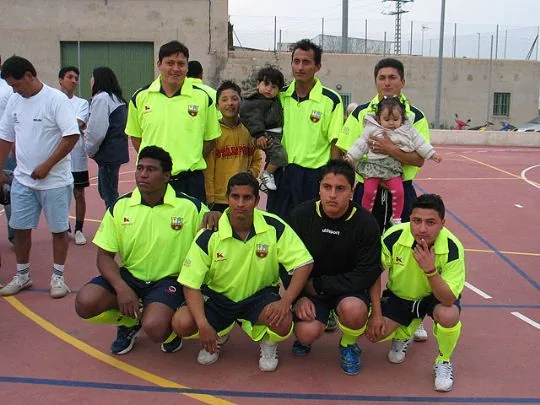 LA PB TOTANA SPONSOR OFICIAL DEL EQUIPO DE LA ASOCIACION LATINOAMERICANA DE INMIGRANTES UNIDOS EN EL 8º CAMPEONATO DE FUTBOL INDOOR. — imagen 2