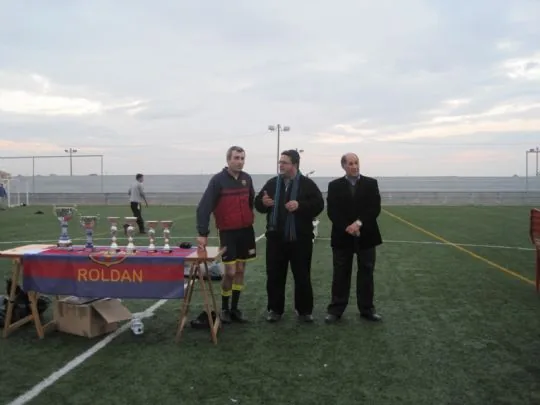 LA PB TOTANA GANA EL I TORNEO DE NAVIDAD DE FUTBOL 7 INTERPEÑAS JUGADO EN ROLDAN — imagen 4