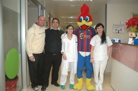 LA PB TOTANA REPARTE REGALOS A MAS DE 100 NIÑOS EN EL HOSPITAL VIRGEN DE LA ARRIXACA DE MURCIA — imagen 2