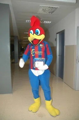 LA PB TOTANA REPARTE REGALOS A MAS DE 100 NIÑOS EN EL HOSPITAL VIRGEN DE LA ARRIXACA DE MURCIA — imagen 9