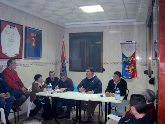 LA FEDERACIÓN DE PEÑAS BARCELONISTAS SE REUNE EN LA HOYA DEL CAMPO