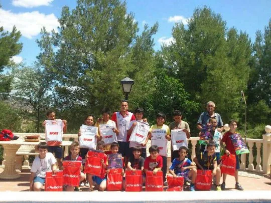 LA PEÑA BARCELONISTA DE TOTANA, EN LA CLAUSURA DE LAS ACTIVIDADES DE LA ASOCIACIÓN DEPORTIVA SANTA EULALIA