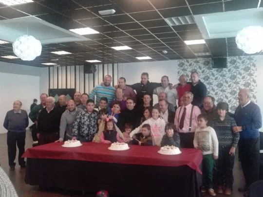 LA PB TOTANA CELEBRO ASAMBLEA GENERAL Y UNA COMIDA DE HERMANDAD CON MOTIVO DE SU XVI ANIVERSARIO — imagen 4
