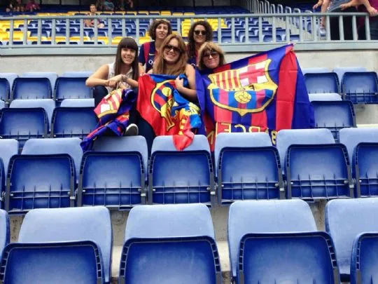 CASI 30 PEÑISTAS Y AFICIONADOS VIAJAN A BARCELONA AL PARTIDO FC BARCELONA - ATH. BILBAO — imagen 2