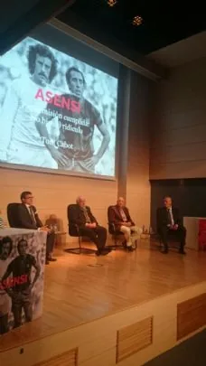 LA PB TOTANA HA ESTADO PRESENTE EN LA PRESENTACIÓN DEL LIBRO BIOGRAFÍA DE ASENSI — imagen 2