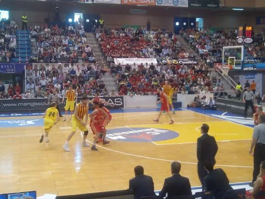 VARIAS PEÑAS BARCELONISTAS DE LA REGIÓN APOYAN AL FC BARCELONA DE BASKET EN SU PARTIDO CONTRA UCAM MURCIA — imagen 3