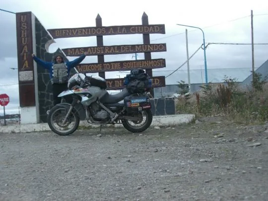 LA PB TOTANA COLABORA CON LA EXPEDICION MOTORRAD SANTIAGO-USHUAIA 2008 — imagen 3