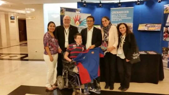 LA PEÑA BARCELONISTA DE TOTANA LLEVA LA ILUSIÓN A UN JOVEN URUGUAYO — imagen 2