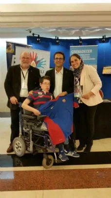 LA PEÑA BARCELONISTA DE TOTANA LLEVA LA ILUSIÓN A UN JOVEN URUGUAYO — imagen 4