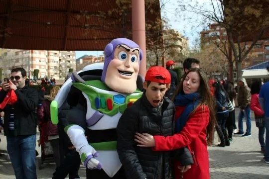 LA PEÑA BARCELONISTA DE TOTANA COLABORA EN LA VIII CARRERA POR LAS ENFERMEDADES RARAS DE PETRER — imagen 9