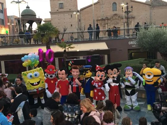 LA PEÑA BARCELONISTA DE TOTANA PARTICIPA EN EL X ANIVERSARIO DGENES — imagen 3