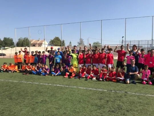 ÉXITO EN EL I TORNEO SOLIDARIO "DEITANIA URBS" ORGANIZADO POR LA PEÑA BARCELONISTA DE TOTANA — imagen 2