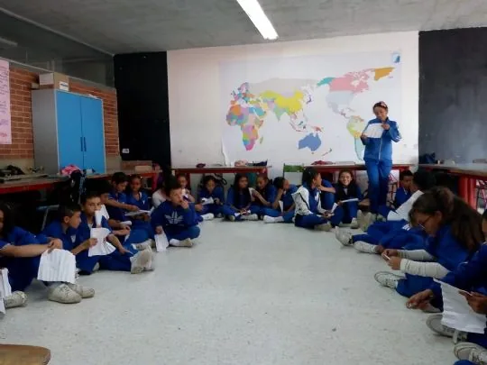 LAS FEDERACIONES DE PEÑAS BARCELONISTAS DE ALICANTE Y CASTILLA LA MANCHA JUNTO CON LA PEÑA BARCELONISTA DE TOTANA DESARROLLAN UN PROYECTO INNOVADOR CONTRA EL BULLYING EN BOGOTA (COLOMBIA) — imagen 6