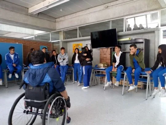 LAS FEDERACIONES DE PEÑAS BARCELONISTAS DE ALICANTE Y CASTILLA LA MANCHA JUNTO CON LA PEÑA BARCELONISTA DE TOTANA DESARROLLAN UN PROYECTO INNOVADOR CONTRA EL BULLYING EN BOGOTA (COLOMBIA) — imagen 7