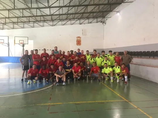 LA PEÑA BARCELONISTA DE TOTANA CLAUSURA LA ESCUELA DE FÚTBOL 2018-2019 QUE DESARROLLA EN EL CENTRO PENITENCIARIO DE MURCIA I .