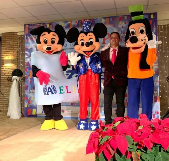 LA PEÑA BARCELONISTA DE TOTANA INCORPORA NUEVOS MUÑECOS AL PROYECTO ILUSIÓN SOLIDARIA — imagen 3