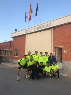 LA PEÑA BARCELONISTA DE TOTANA ORGANIZA EL TORNEO DE NAVIDAD FÚTBOL SALA 2019 EN EL CENTRO PENITENCIARIO MURCIA I — imagen 2