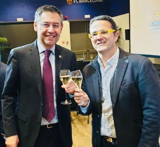 JUAN CARRIÓN PARTICIPA EN EL ÚLTIMO PLENARIO DE LA CONFEDERACIÓN MUNDIAL DE PEÑAS DEL FC BARCELONA