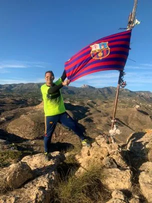 Socios De la Peña barcelonista de Totana conquistan la Sierrecica — imagen 3
