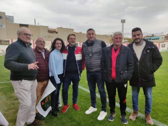 La Peña Barcelonista colabora con una rifa solidaria por el día mundial de las enfermedades raras — imagen 2