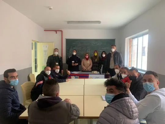 La Peña Barcelonista de Totana implanta en el Centro Penitenciario de Murcia el taller de Mindfulness Atención plena dentro del Programa Matrix Penitenciario. — imagen 4