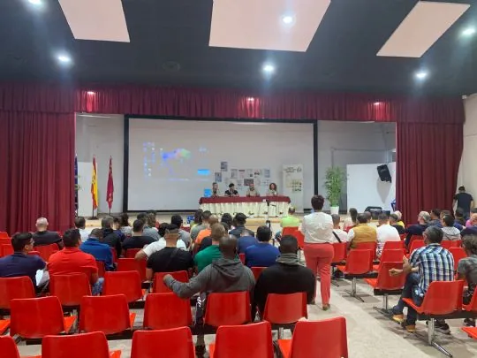 La Peña Barcelonista de Totana, participa en la jornada del Tercer Sector en el Centro Penitenciario de Murcia I. — imagen 3
