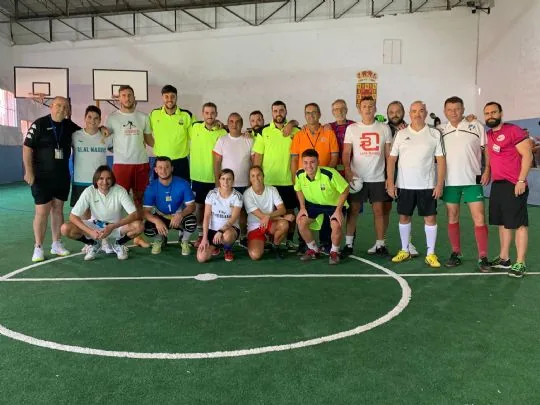El centro penitenciario Murcia I acoge un triangular de fútbol sala solidario, coorganizado por la Peña Barcelonista de Totana — imagen 4