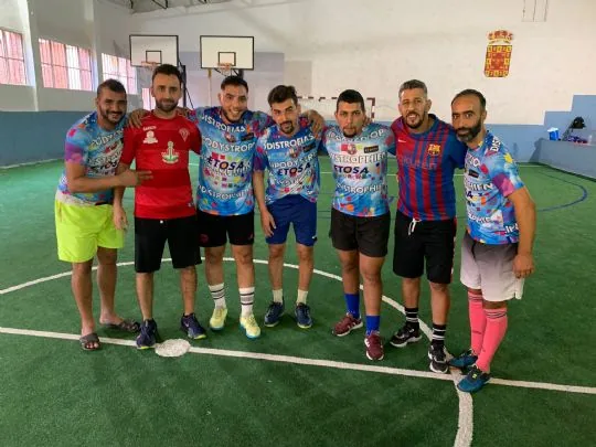 El centro penitenciario Murcia I acoge un triangular de fútbol sala solidario, coorganizado por la Peña Barcelonista de Totana — imagen 7