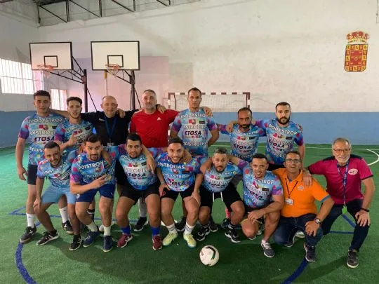 El centro penitenciario Murcia I acoge un triangular de fútbol sala solidario, coorganizado por la Peña Barcelonista de Totana — imagen 8