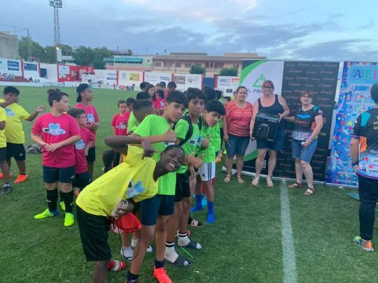 Gran éxito de participación en el II torneo solidario de fútbol base de los centros educativos de Totana — imagen 6
