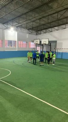 50 personas privadas de libertad participan en la escuela de fútbol de la Peña barcelonista de Totana en el centro penitenciario de Murcia I — imagen 2