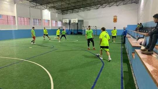 50 personas privadas de libertad participan en la escuela de fútbol de la Peña barcelonista de Totana en el centro penitenciario de Murcia I — imagen 6