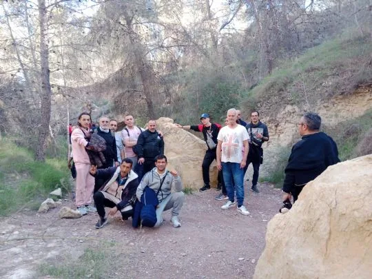 La Peña barcelonista de Totana pone en funcionamiento el proyecto senderos de libertad en el Centro de Inserción Social Guillermo Miranda — imagen 3