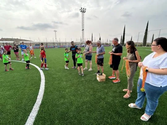 MÁS DE CIEN NIÑOS Y NIÑAS PARTICIPAN EN LA ESCUELA DEPORTIVA PB TOTANASANTA EULALIA DURANTE EL CURSO 2024/2025 — imagen 9
