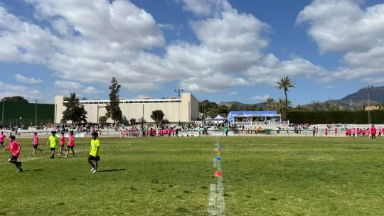 Más de 250 niños participan en la III Jornada de Fútbol Base solidaria en Totana a beneficio de las enfermedades raras — imagen 4