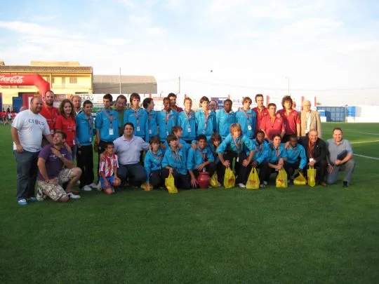LA PB TOTANA PROMOCIONA LA XXXII TROBADA MUNDIAL DE PEÑAS EN EL VII TORNEO INTERNACIONAL DE FUTBOL INFANTIL CIUDAD DE TOTANA. — imagen 4