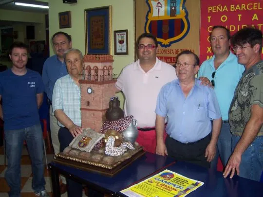 LA PB TOTANA PRESENTA LA MAQUETA DEL MONUMENTO DE LA XXXII TROBADA MUNDIAL DE PEÑAS DEL FCB. — imagen 4
