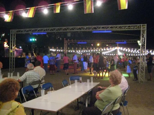 EXITO DE PARTICIPACION EN LA CELEBRACION DE LAS FIESTAS DE LAS PALOMA — imagen 4